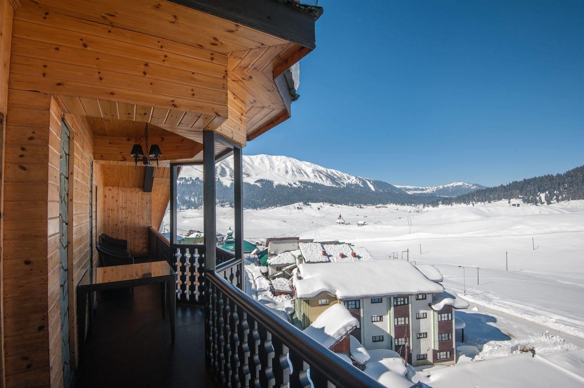 The Vintage Gulmarg Hotel Kültér fotó